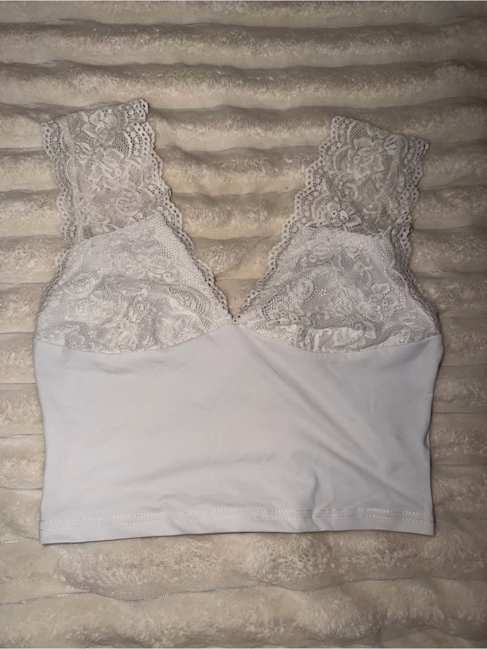 SHEIN White Lace Crop Tank Top